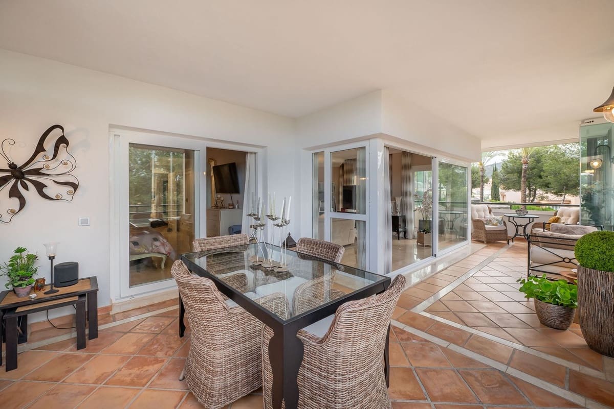 3 quarto Apartamento para venda em Elviria com piscina garagem - 549 000 € (Ref: 8914317)