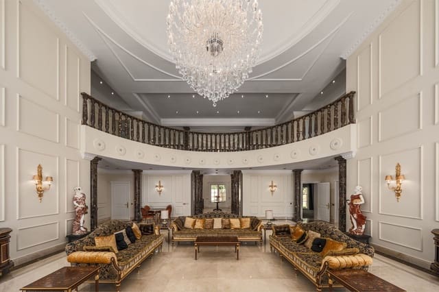 7 sypialnia Willa na sprzedaż w Sierra Blanca, Marbella z basenem garażem - 13 000 000 € (Ref: 8936151)