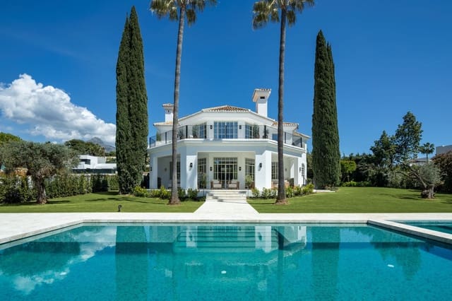 5 soverom Villa til salgs i Nueva Andalucia, Marbella med svømmebasseng garasje - € 8 295 000 (Ref: 9031199)