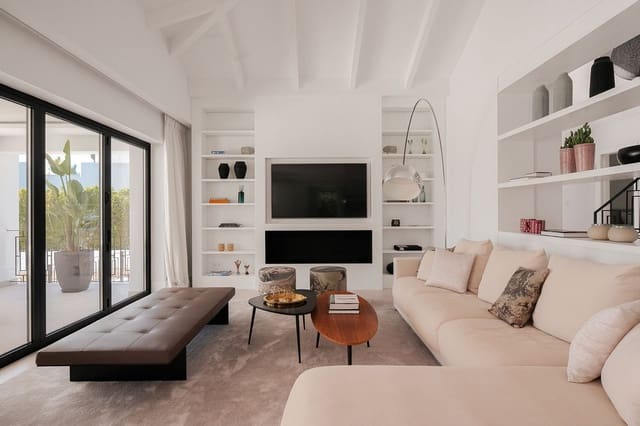 5 chambre Villa/Maison à vendre à Nueva Andalucia, Marbella avec piscine garage - 4 950 000 € (Ref: 9034090)