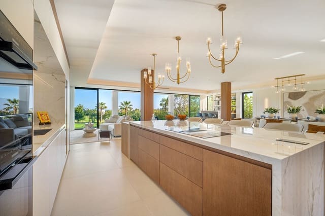 6 chambre Villa/Maison à vendre à Nueva Andalucia, Marbella avec piscine garage - 6 850 000 € (Ref: 9041419)