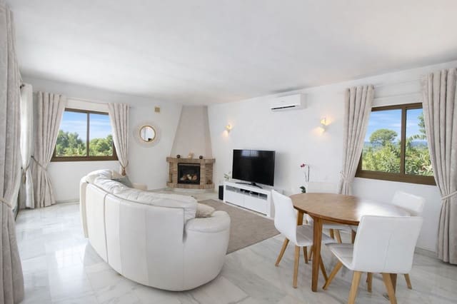 4 Zimmer Villa zu verkaufen in Benalmádena mit Pool Garage - 850.000 € (Ref: 9086601)
