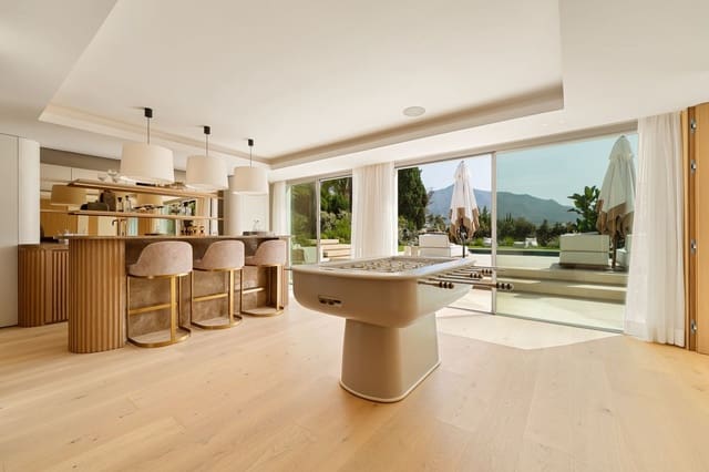 5 chambre Villa/Maison à vendre à Nueva Andalucia, Marbella avec piscine garage - 5 150 000 € (Ref: 9103988)