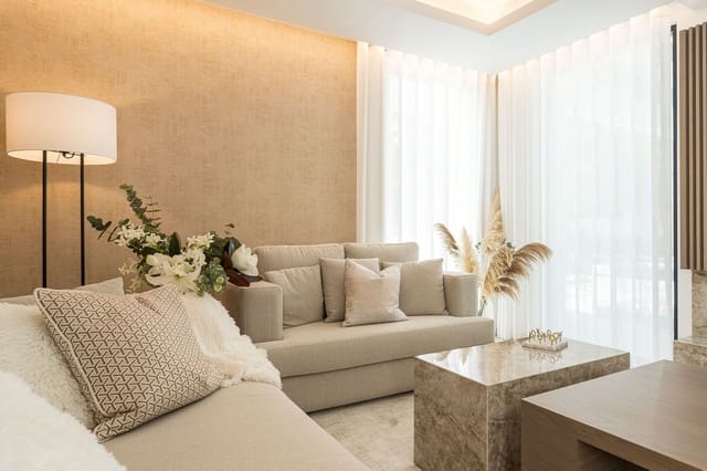 4 soverom Villa til salgs i Nueva Andalucia, Marbella med svømmebasseng garasje - € 3 395 000 (Ref: 9144610)