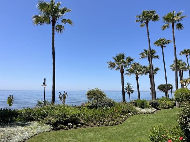 3 soveværelse Lejlighed til salg i New Golden Mile, Estepona med swimmingpool garage - € 2.350.000 (Ref: 9150995)