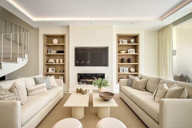 4 chambre Maison de Ville à vendre à La Quinta, Benahavís avec piscine garage - 1 875 000 € (Ref: 9153358)