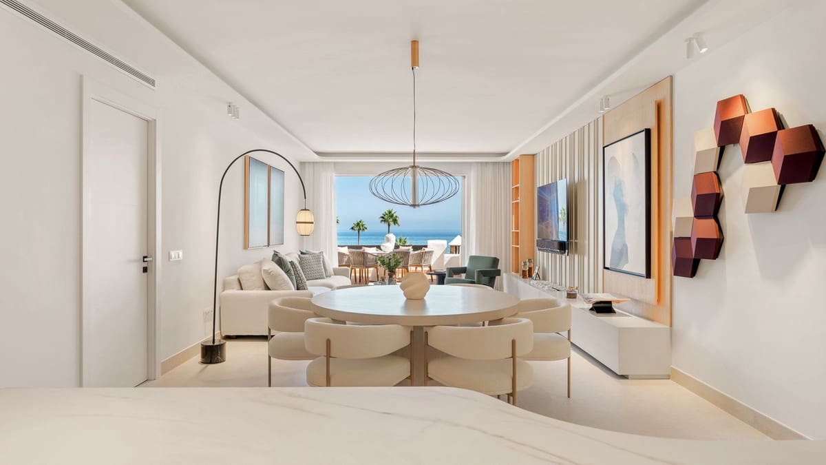 3 chambre Penthouse à vendre à Estepona avec piscine garage - 2 995 000 € (Ref: 9207780)