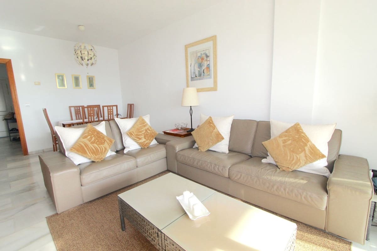 2 soveværelse Lejlighed til salg i La Cala de Mijas med swimmingpool garage - € 369.000 (Ref: 9254366)