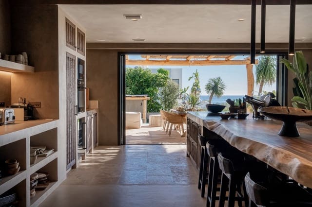 5 sypialnia Willa na sprzedaż w Selwo, Estepona - 3 970 000 € (Ref: 9337094)