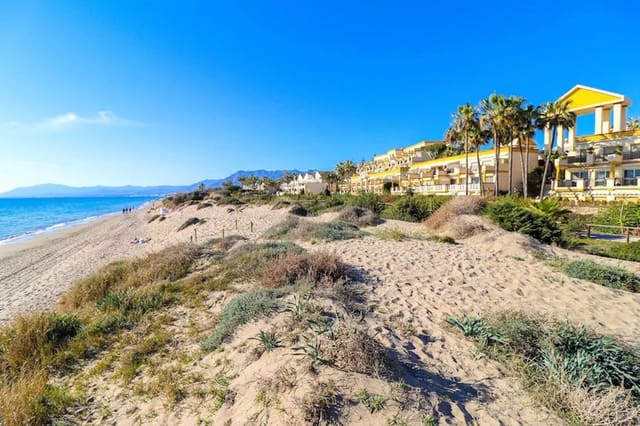 Apartamento Playa de 1 habitación en Elviria, Marbella en venta con piscina - 360.000 € (Ref: 9496405)