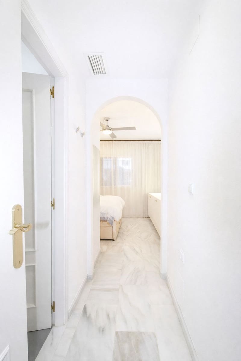 3 Zimmer Apartment zu verkaufen in Miraflores mit Pool Garage - 450.000 € (Ref: 9565745)