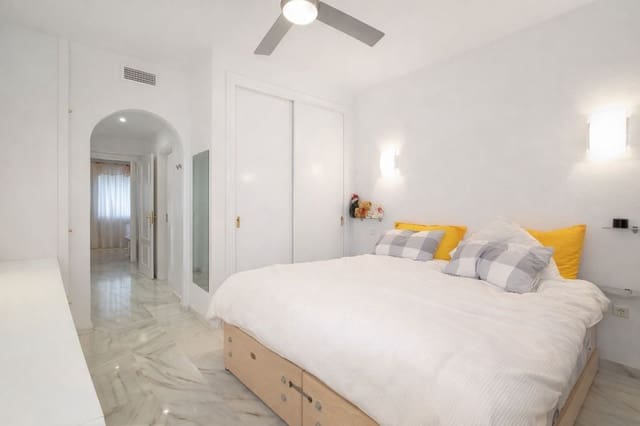 3 quarto Apartamento para venda em Miraflores, Mijas com piscina garagem - 450 000 € (Ref: 9565745)