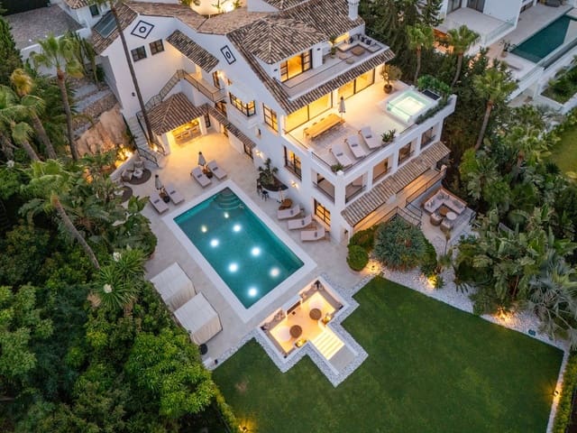 6 sypialnia Willa na sprzedaż w Nueva Andalucia, Marbella z basenem garażem - 9 950 000 € (Ref: 9659695)