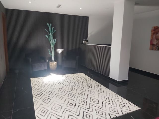 3 soverom Villa til salgs i Estepona med svømmebasseng garasje - € 1 440 000 (Ref: 9719184)