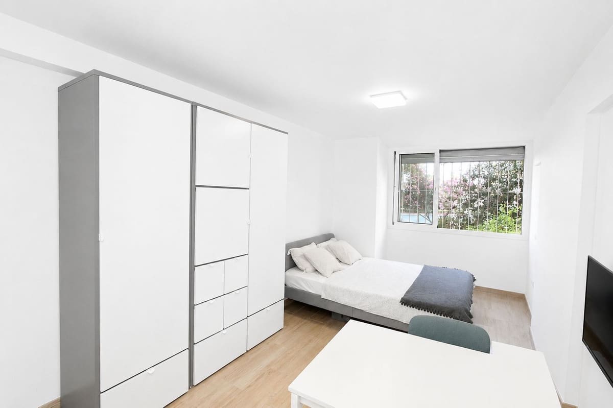 Studio na sprzedaż w Marbella - 160 000 € (Ref: 9937049)