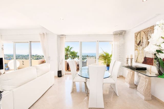 3 Zimmer Penthouse zu verkaufen in Elviria, Marbella mit Pool Garage - 1.399.000 € (Ref: 9954547)