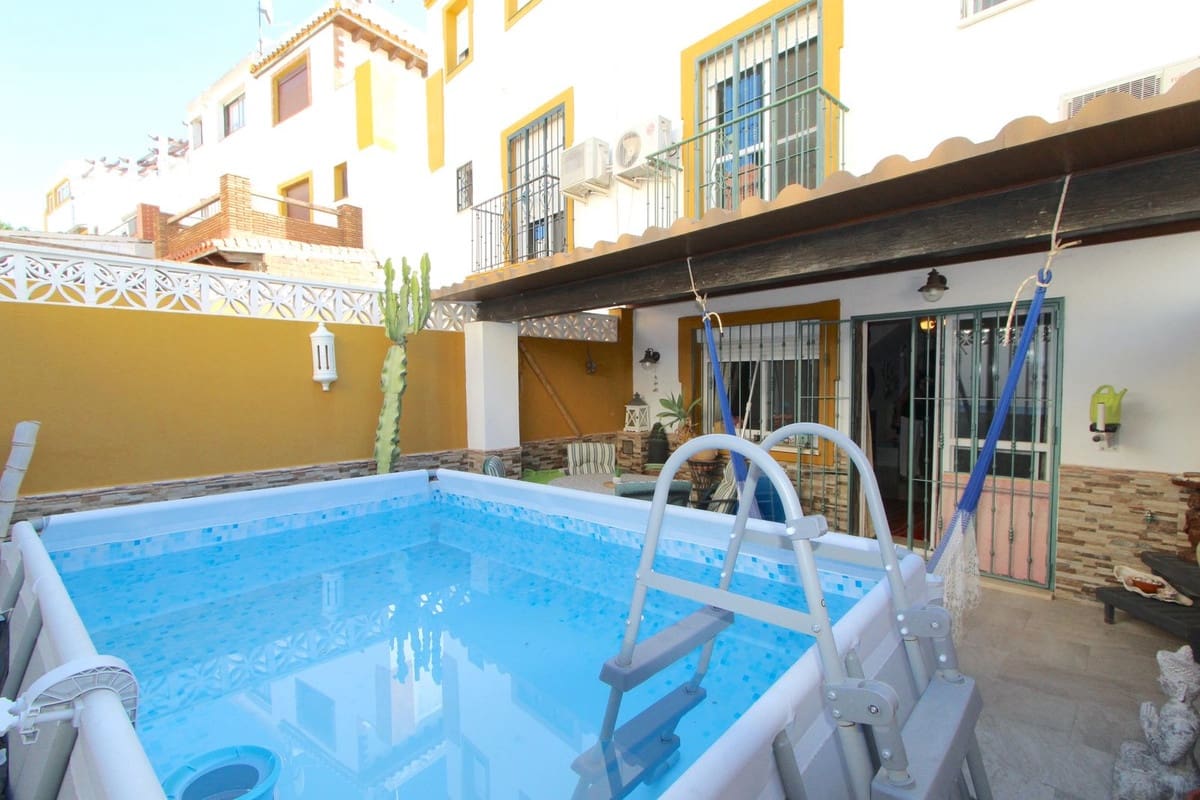 5 quarto Casa em Banda para venda em Marbella com piscina garagem - 560 000 € (Ref: 9964075)