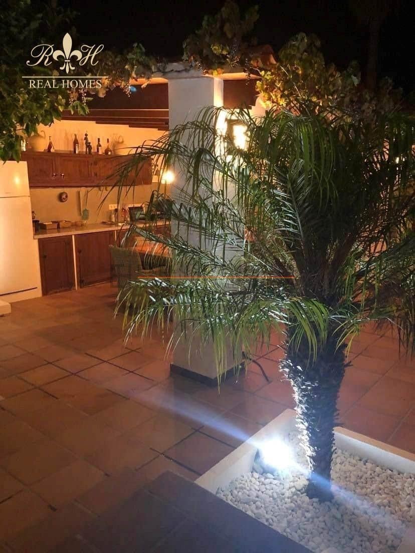 5 slaapkamer Villa te koop in Albir met zwembad garage - € 679.000 (Ref: 10020119)