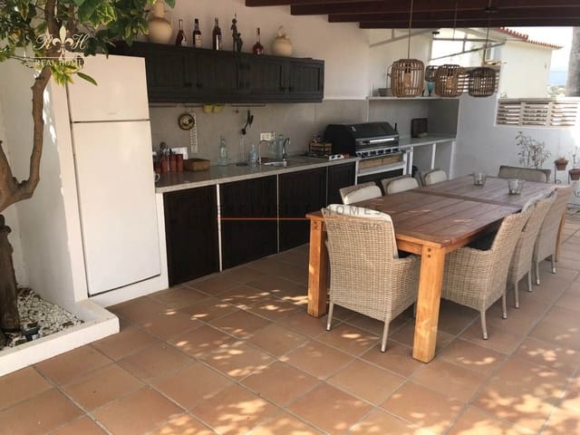 Chalet de 5 habitaciones en Albir, Alfaz del Pi / L'Alfàs del Pi en venta con piscina garaje - 679.000 € (Ref: 10020119)