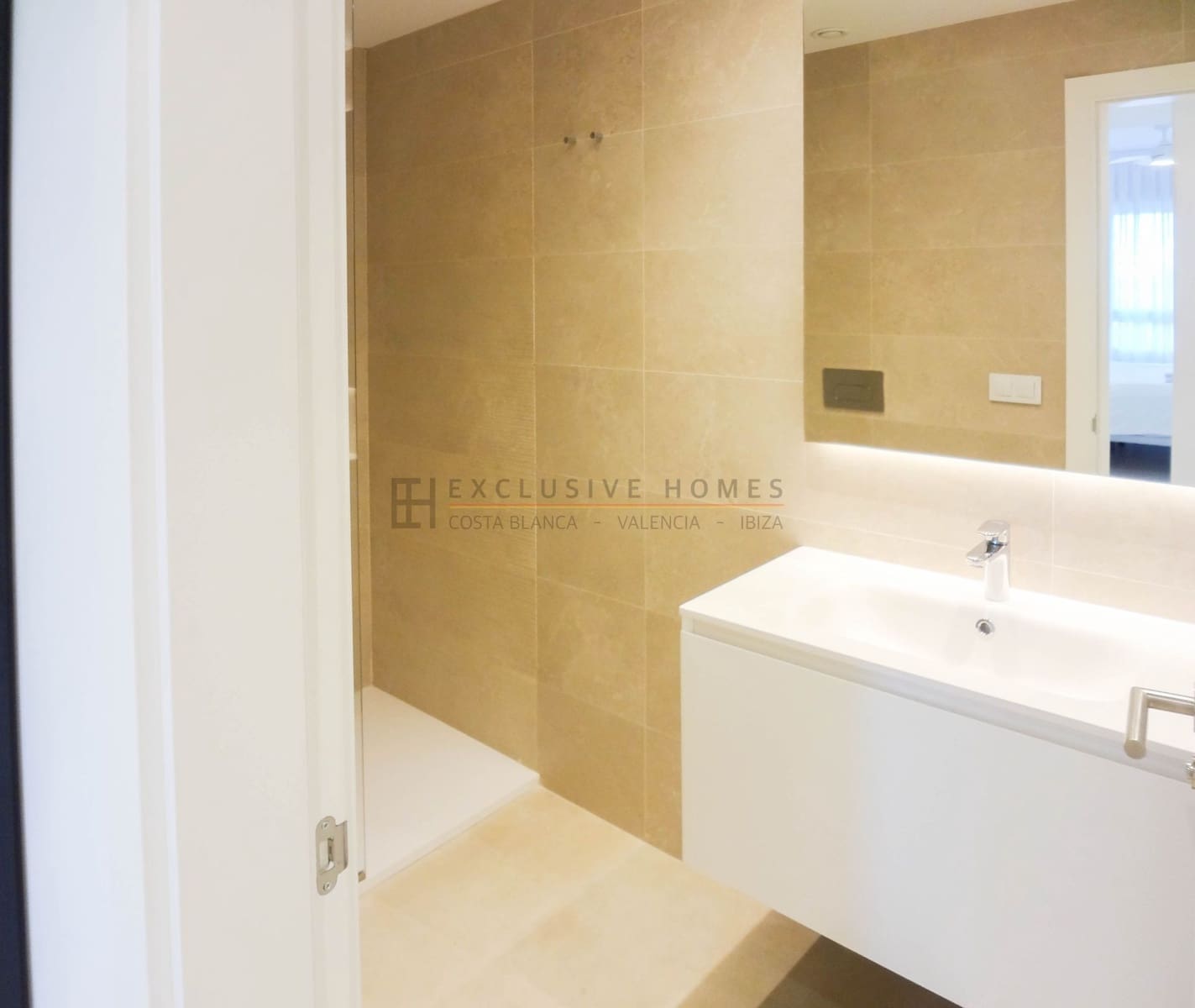 3 chambre Appartement à vendre à Oliva Nova avec piscine garage - 525 000 € (Ref: 10025072)