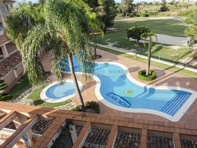 3 chambre Appartement à vendre à Oliva Nova, Oliva avec piscine garage - 525 000 € (Ref: 10025072)