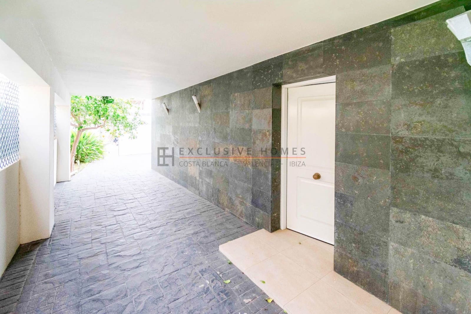 4 quarto Moradia Geminada para venda em Albir com piscina garagem - 902 000 € (Ref: 10025073)