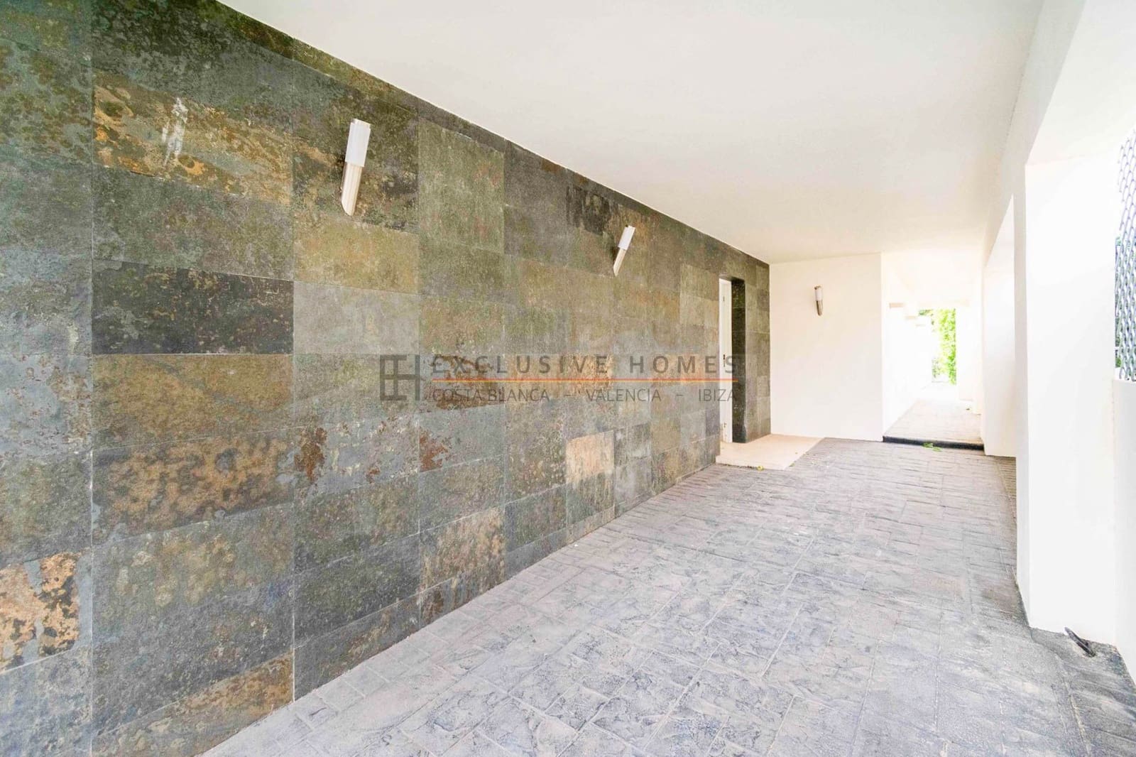 4 quarto Moradia Geminada para venda em Albir com piscina garagem - 902 000 € (Ref: 10025073)