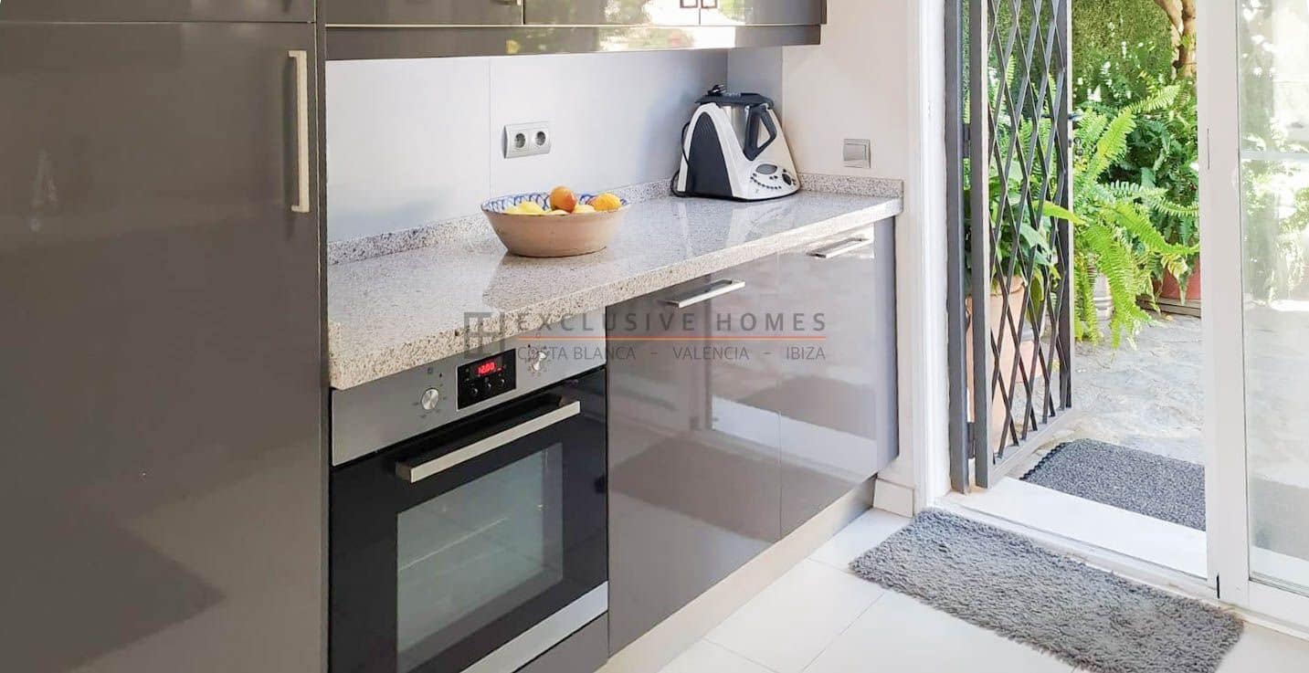 3 soveværelse Villa til salg i Albir med garage - € 475.000 (Ref: 10025074)
