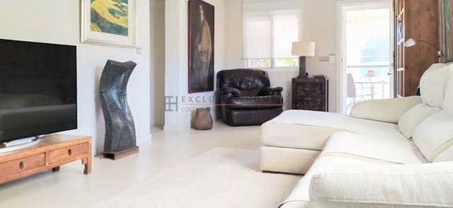 3 soveværelse Villa til salg i Albir, Alfaz del Pi / L'Alfàs del Pi med garage - € 475.000 (Ref: 10025074)