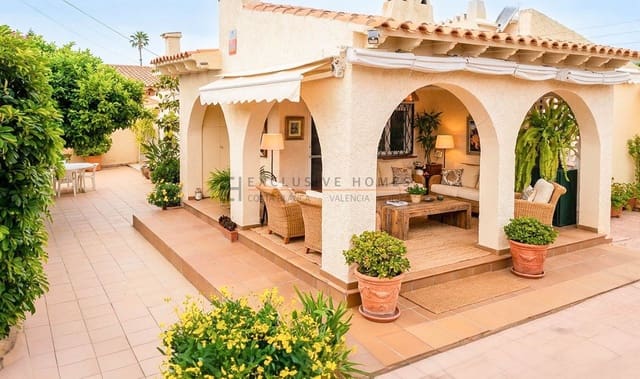 3 soveværelse Villa til salg i Albir, Alfaz del Pi / L'Alfàs del Pi med garage - € 475.000 (Ref: 10025074)