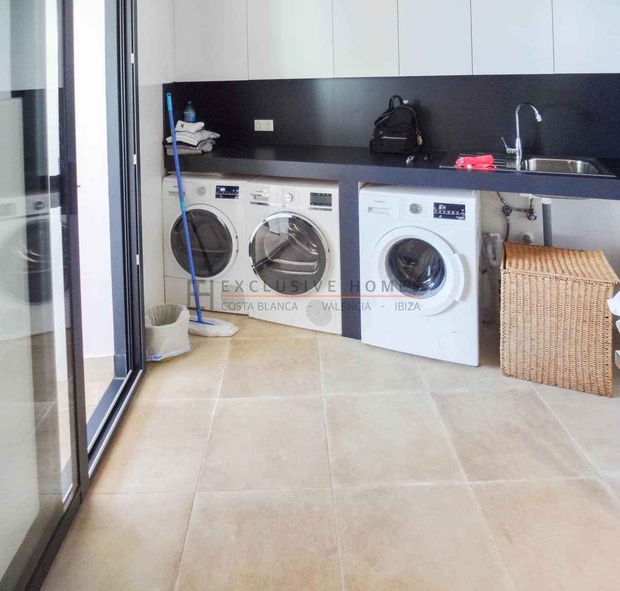 7 sypialnia Willa na sprzedaż w Altea z basenem garażem - 2 850 000 € (Ref: 10025075)