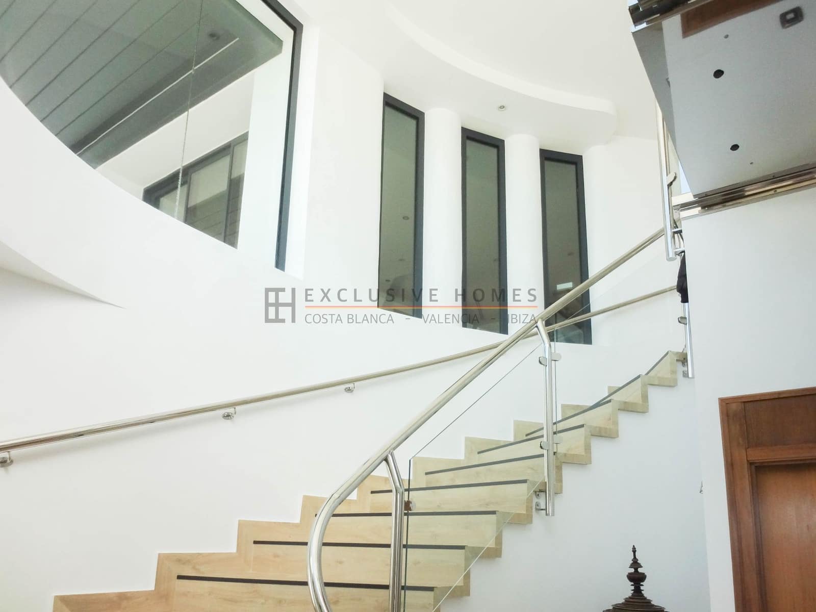 7 sypialnia Willa na sprzedaż w Altea z basenem garażem - 2 850 000 € (Ref: 10025075)