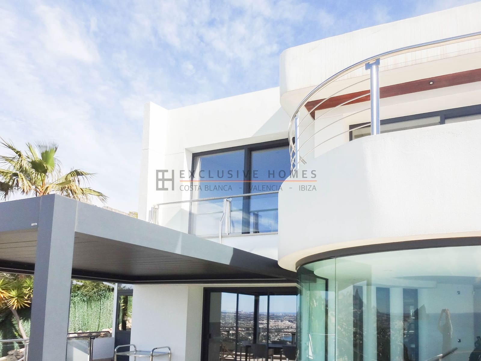 7 sypialnia Willa na sprzedaż w Altea z basenem garażem - 2 850 000 € (Ref: 10025075)