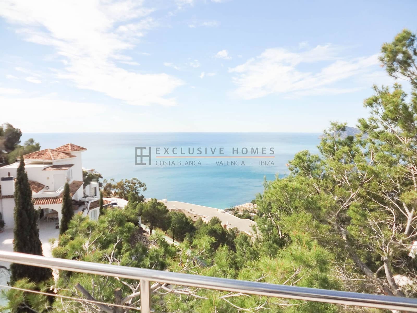 7 sypialnia Willa na sprzedaż w Altea z basenem garażem - 2 850 000 € (Ref: 10025075)