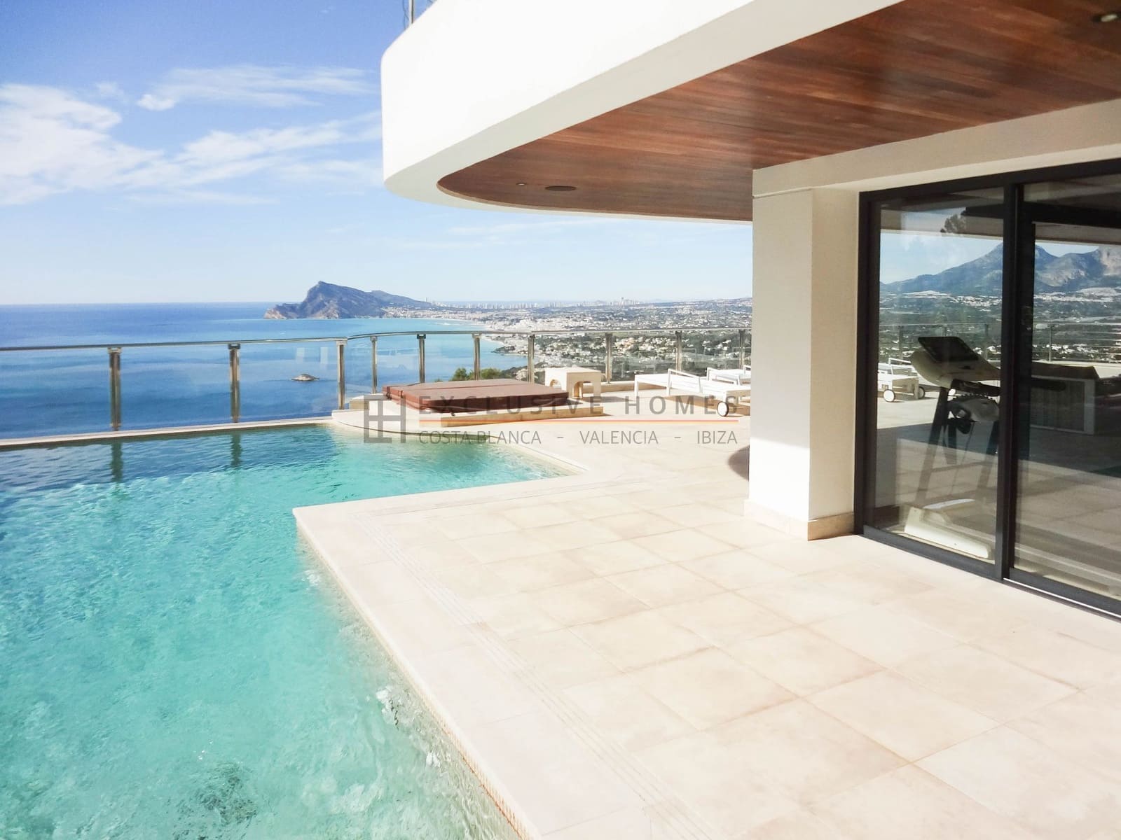 7 sypialnia Willa na sprzedaż w Altea z basenem garażem - 2 850 000 € (Ref: 10025075)