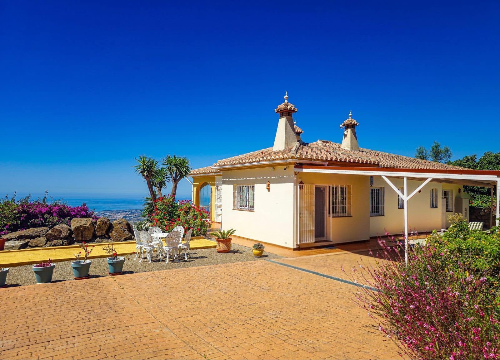 4 quarto Moradia para venda em Arenas com piscina garagem - 895 000 € (Ref: 10031446)