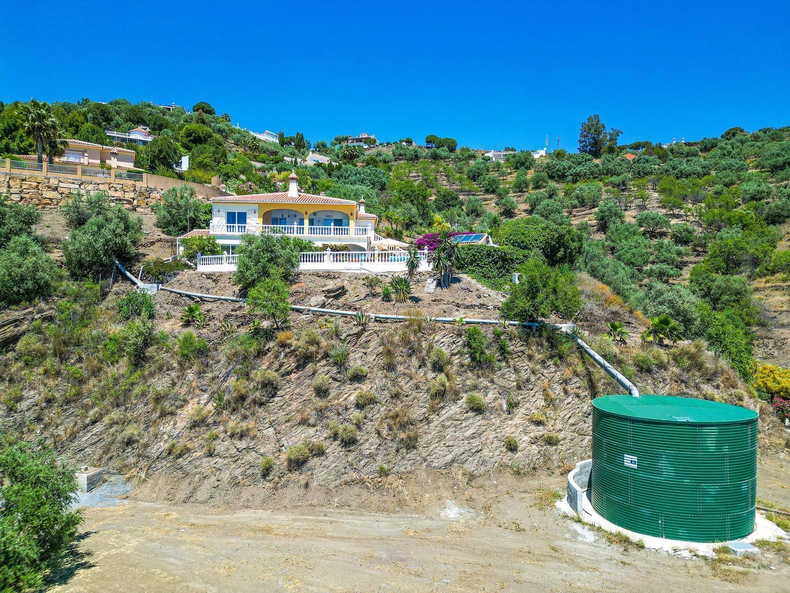 4 quarto Moradia para venda em Arenas com piscina garagem - 895 000 € (Ref: 10031446)
