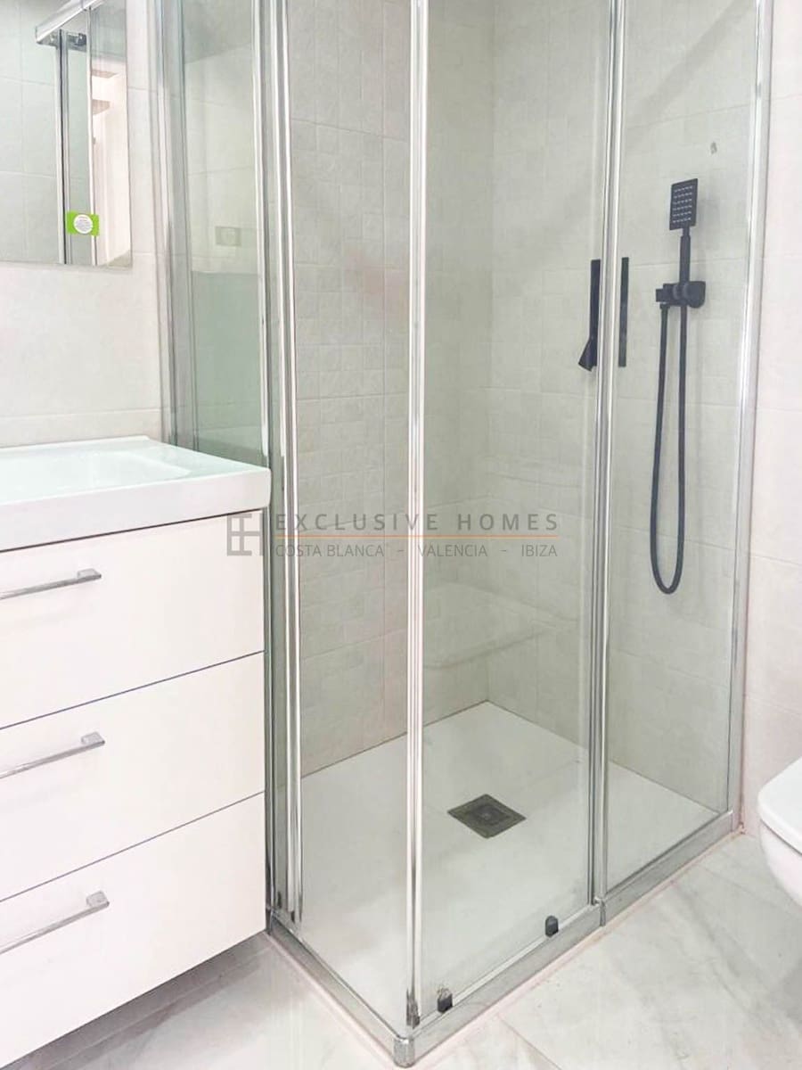 4 sypialnia Willa na sprzedaż w La Nucia z basenem garażem - 586 000 € (Ref: 10031447)