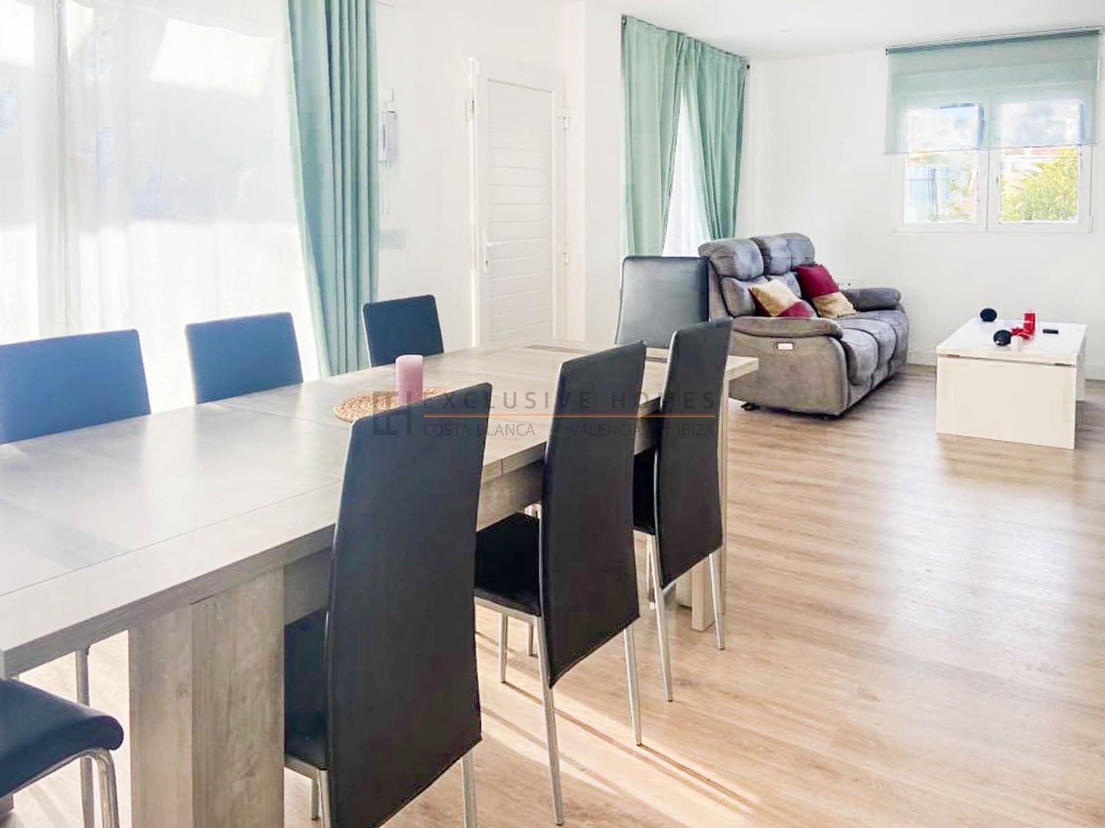 4 sypialnia Willa na sprzedaż w La Nucia z basenem garażem - 586 000 € (Ref: 10031447)