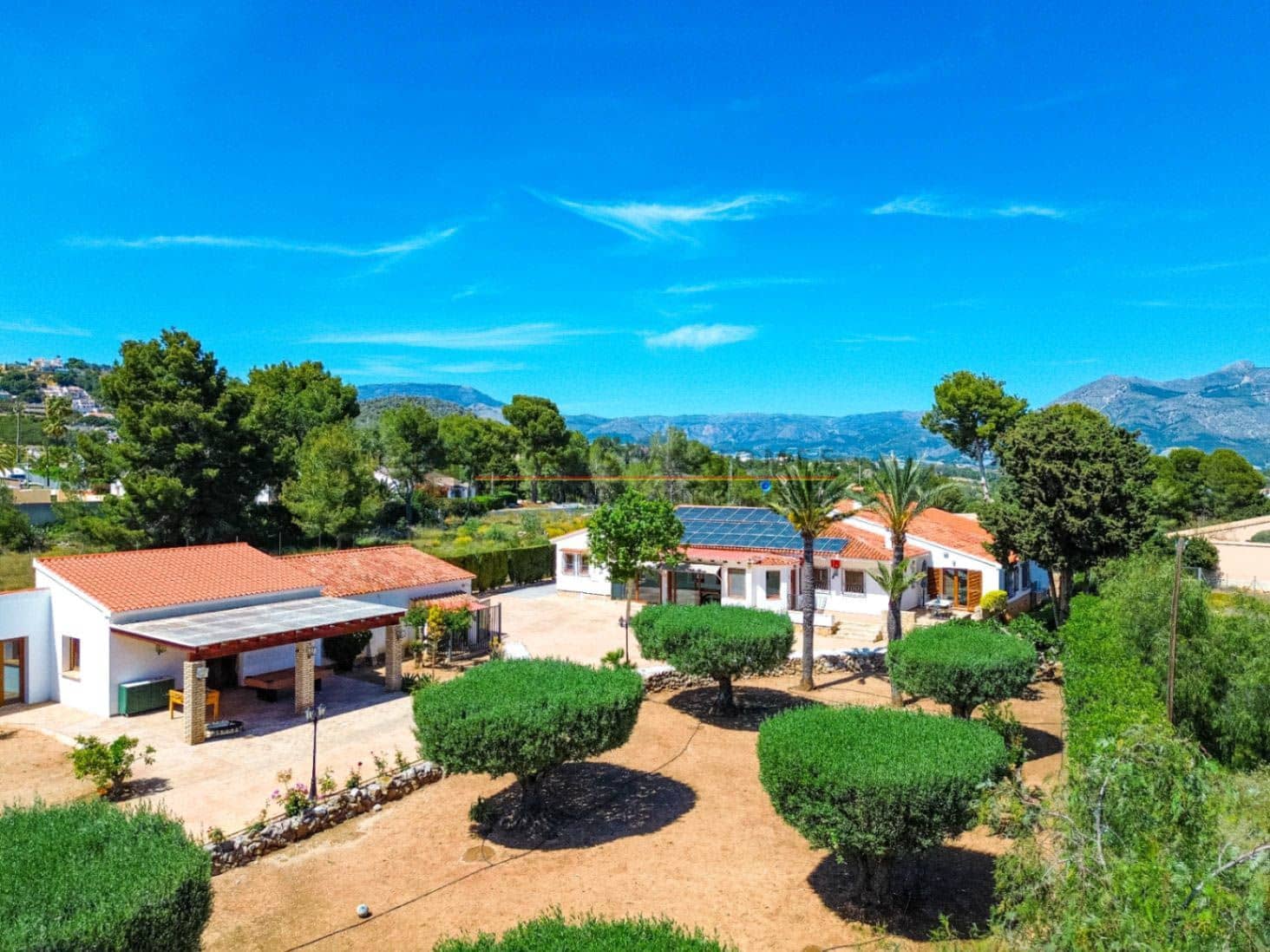 5 soveværelse Villa til salg i Alfaz del Pi / L'Alfas del Pi med swimmingpool garage - € 1.495.000 (Ref: 10031449)