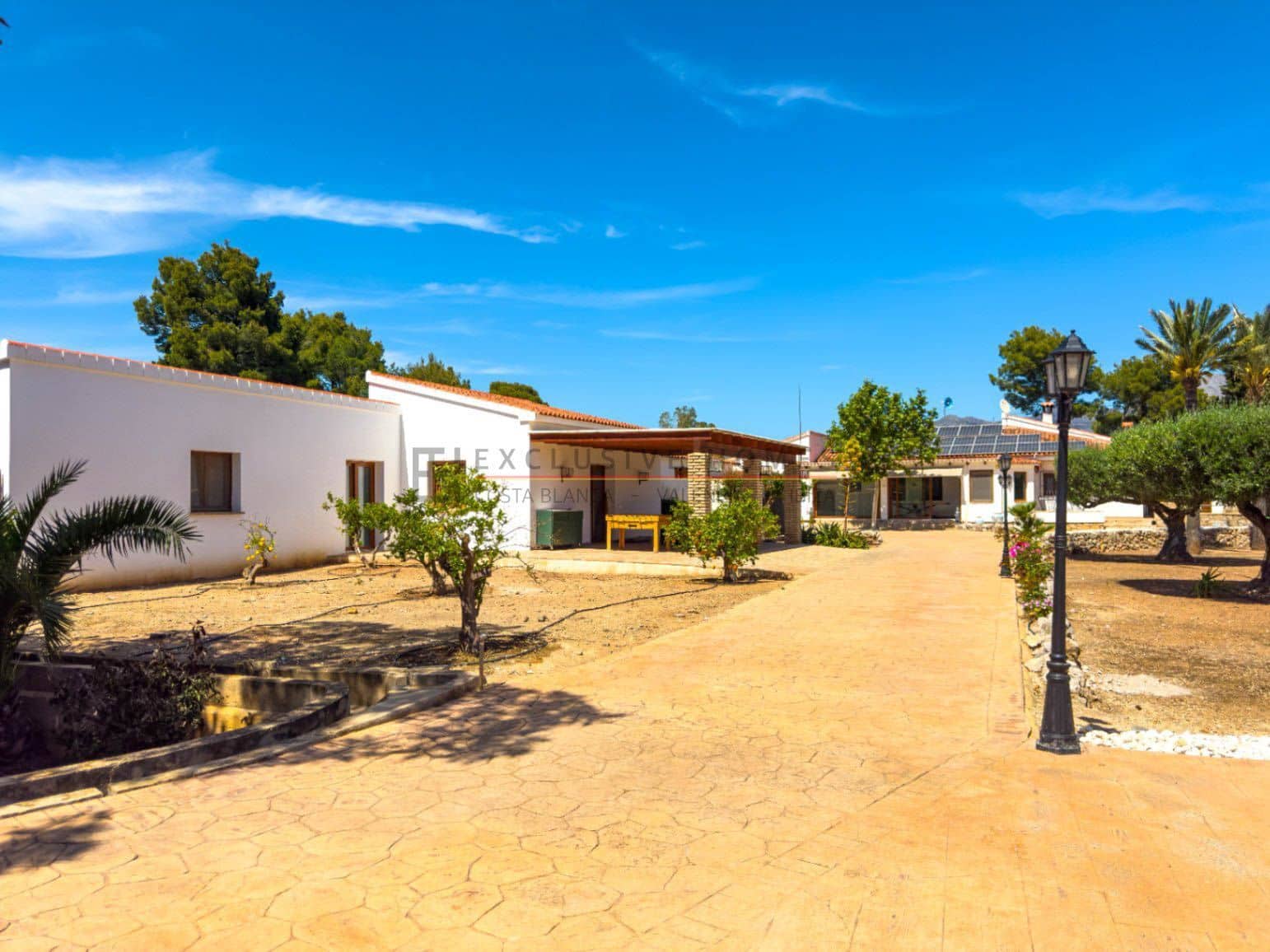 5 soveværelse Villa til salg i Alfaz del Pi / L'Alfas del Pi med swimmingpool garage - € 1.495.000 (Ref: 10031449)