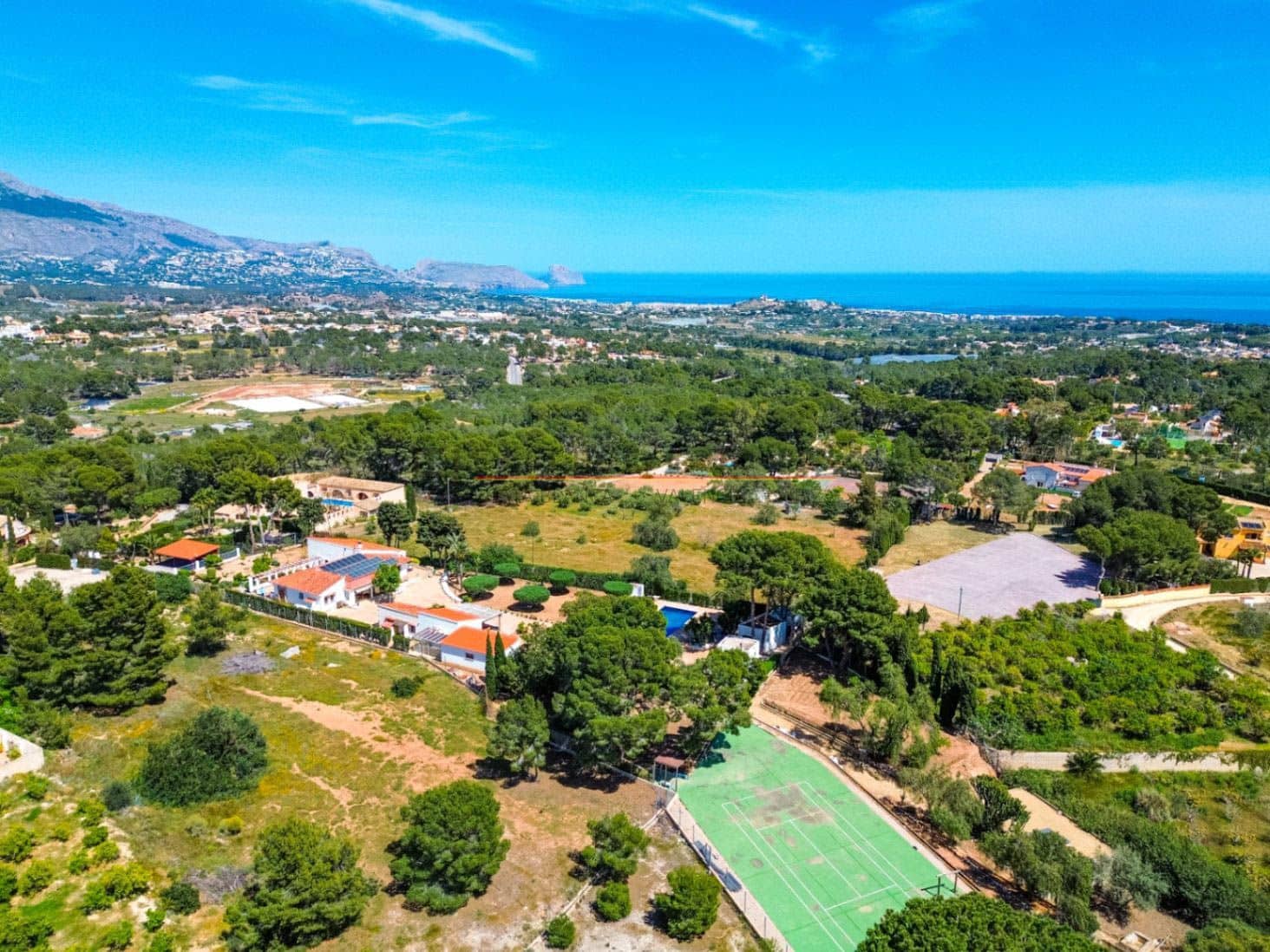 5 soveværelse Villa til salg i Alfaz del Pi / L'Alfas del Pi med swimmingpool garage - € 1.495.000 (Ref: 10031449)