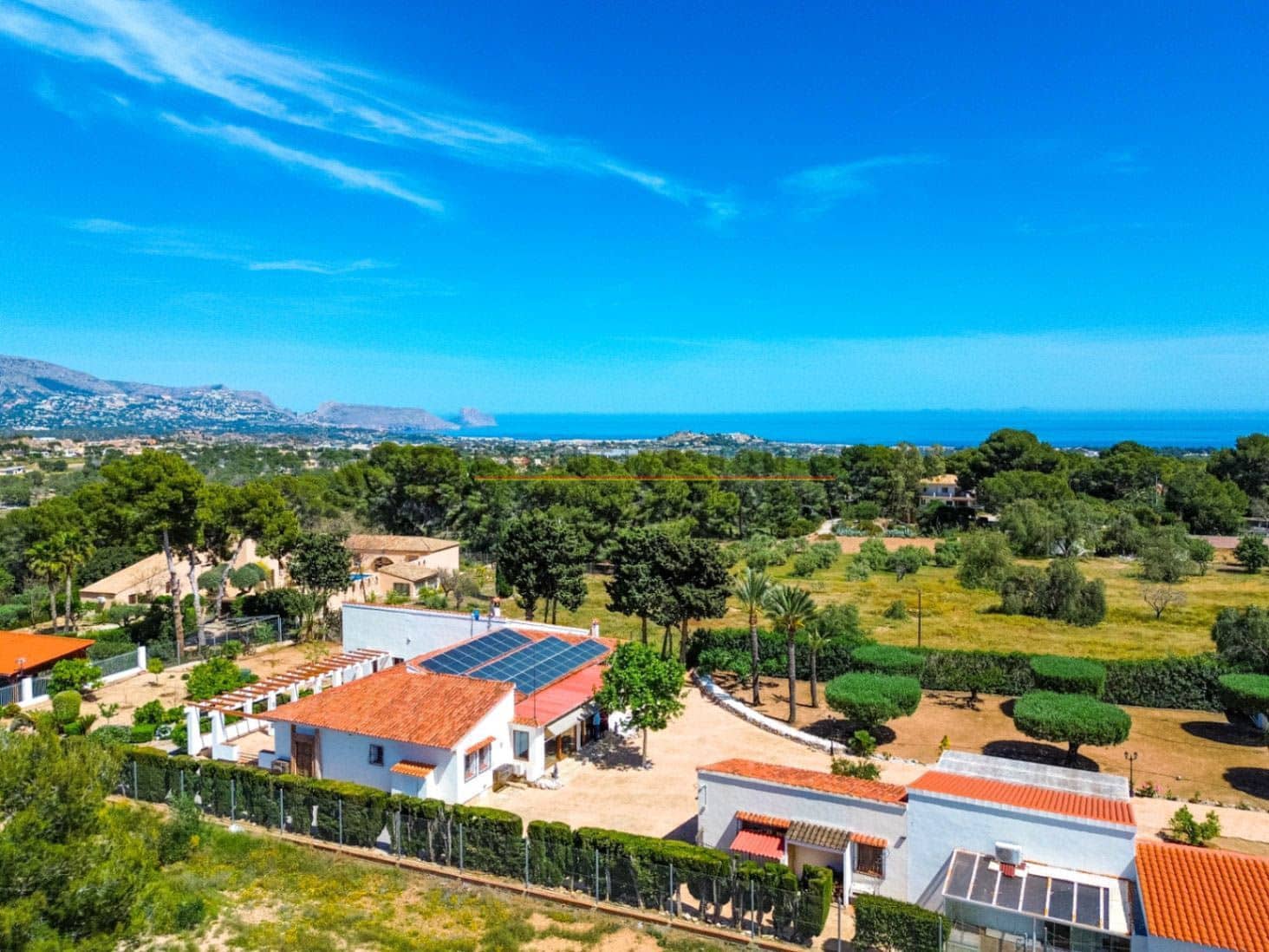 5 soveværelse Villa til salg i Alfaz del Pi / L'Alfas del Pi med swimmingpool garage - € 1.495.000 (Ref: 10031449)