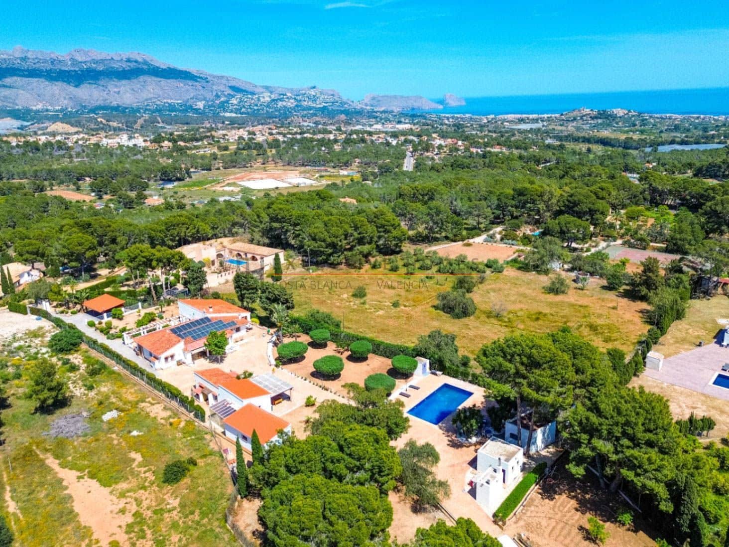 5 soveværelse Villa til salg i Alfaz del Pi / L'Alfas del Pi med swimmingpool garage - € 1.495.000 (Ref: 10031449)