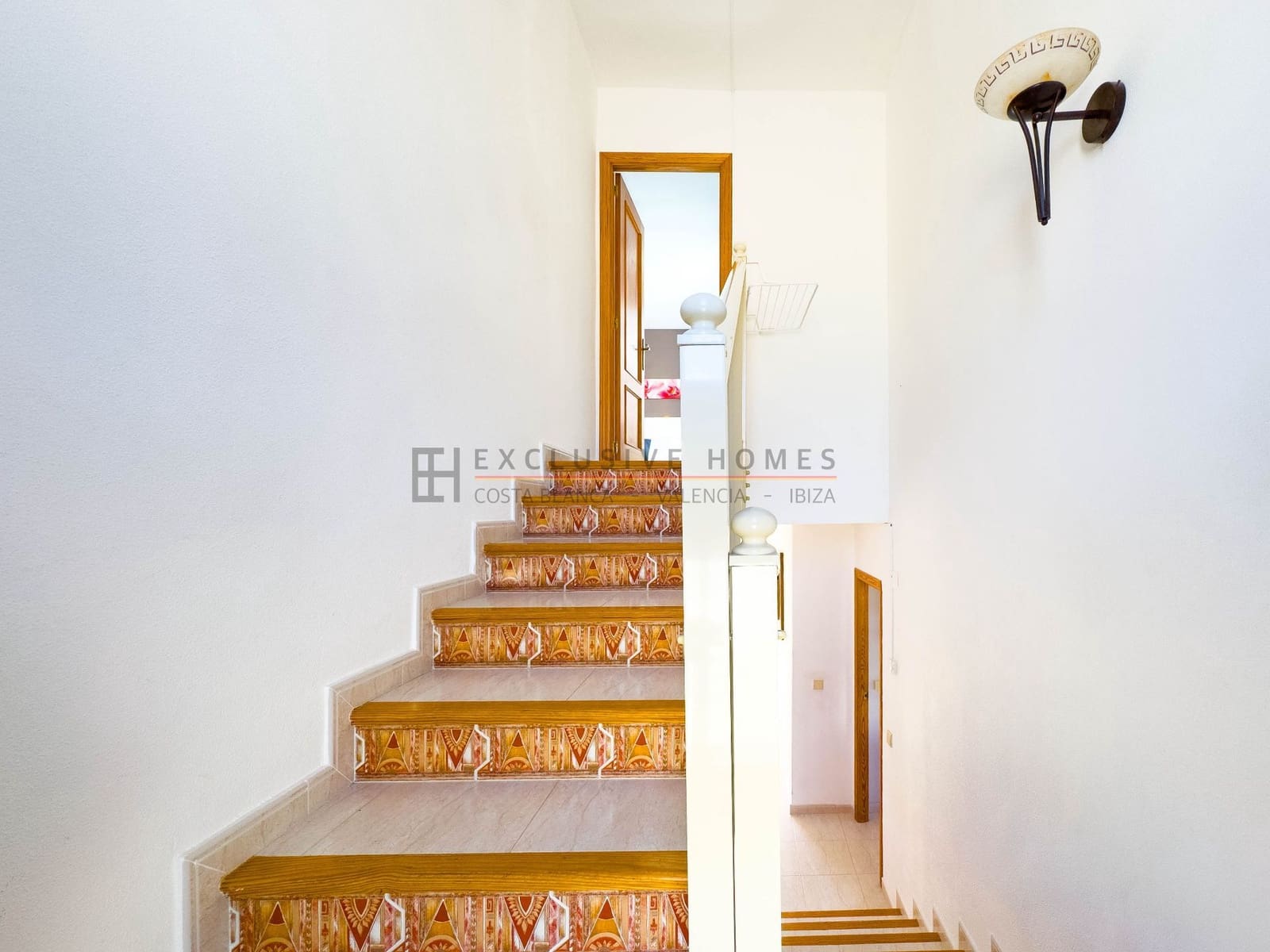 3 soveværelse Villa til salg i El Campello med swimmingpool garage - € 595.000 (Ref: 10031450)