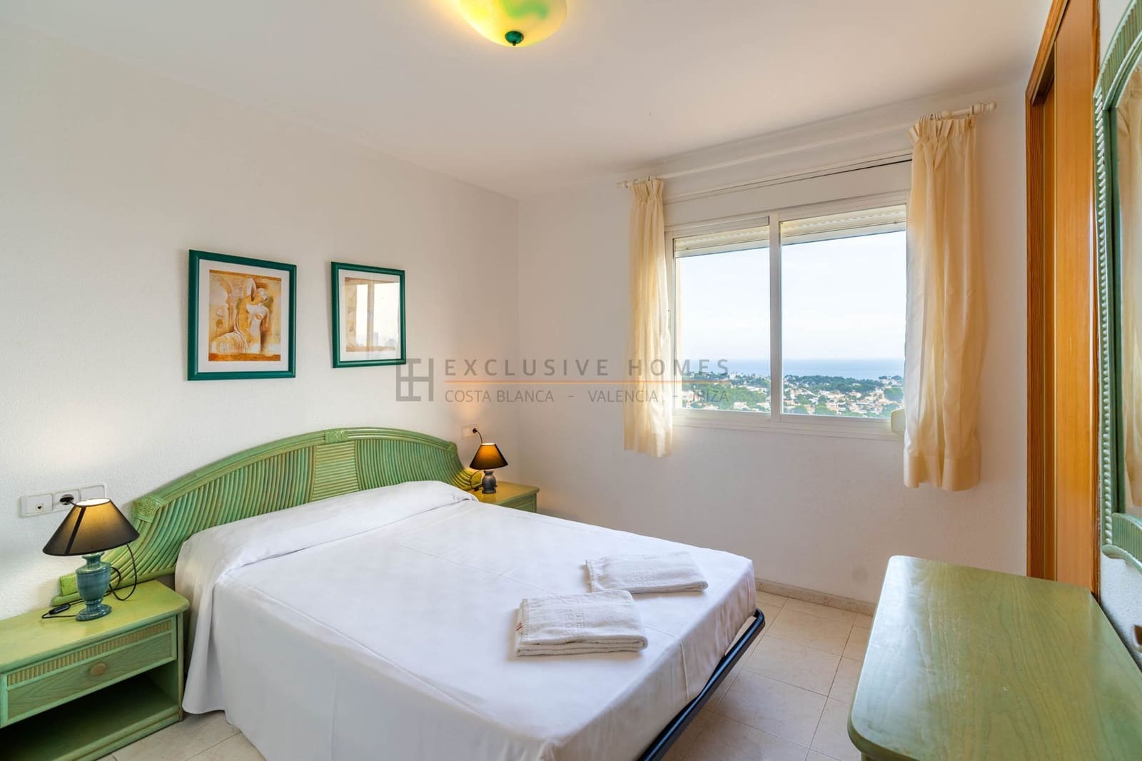 2 makuuhuone Omakotitalo myytävänä paikassa Calpe / Calp mukana uima-altaan - 240 000 € (Ref: 10044444)