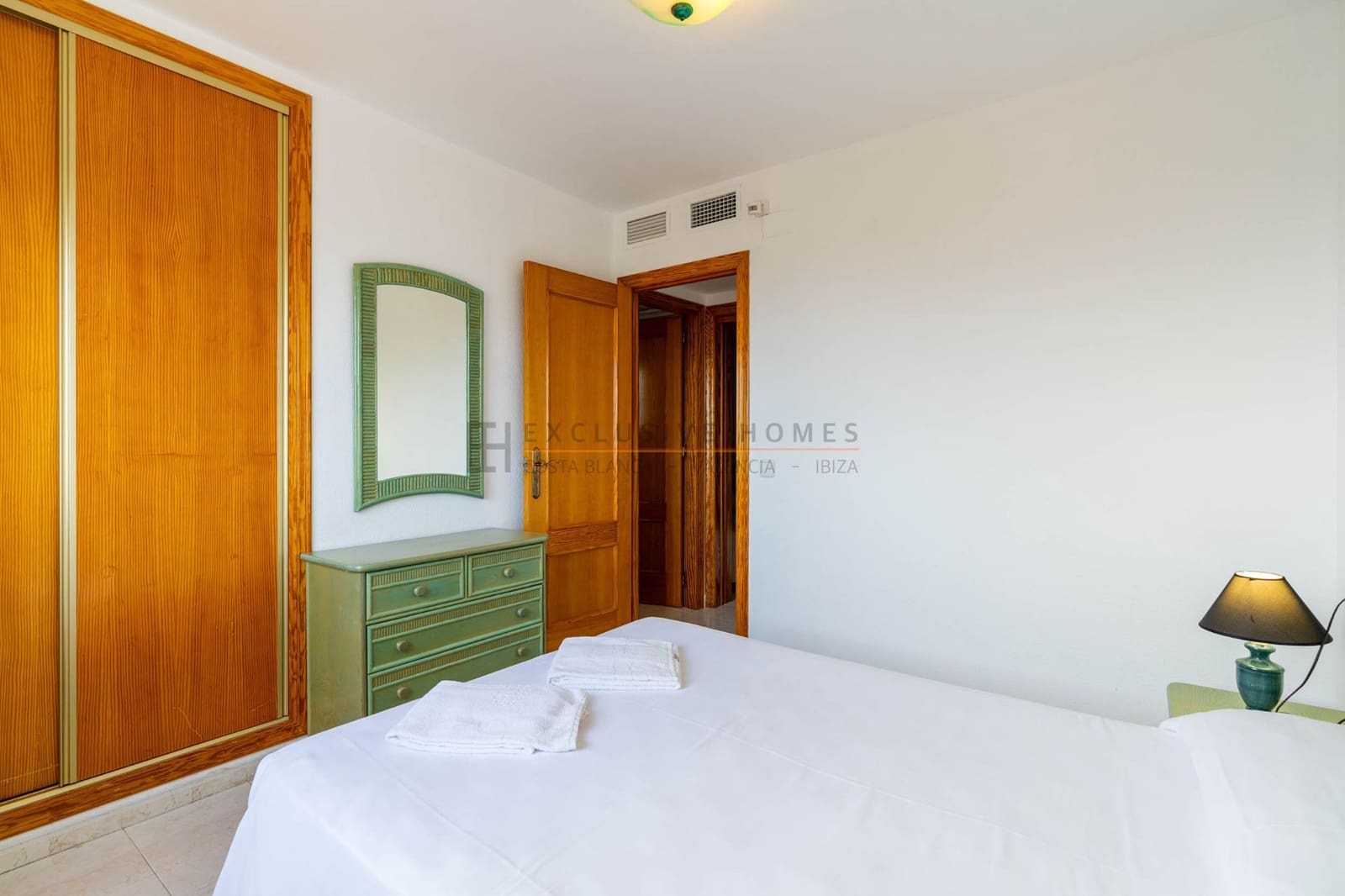 2 makuuhuone Omakotitalo myytävänä paikassa Calpe / Calp mukana uima-altaan - 240 000 € (Ref: 10044444)