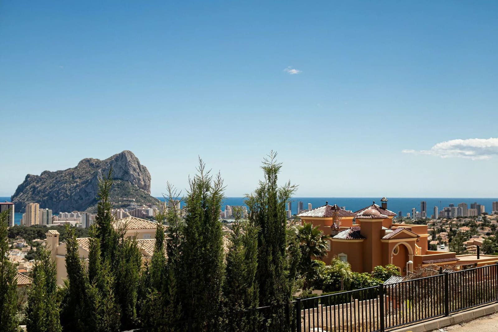 1 chambre Villa/Maison Semi-Mitoyenne à vendre à Calpe / Calp avec piscine - 180 000 € (Ref: 10044445)