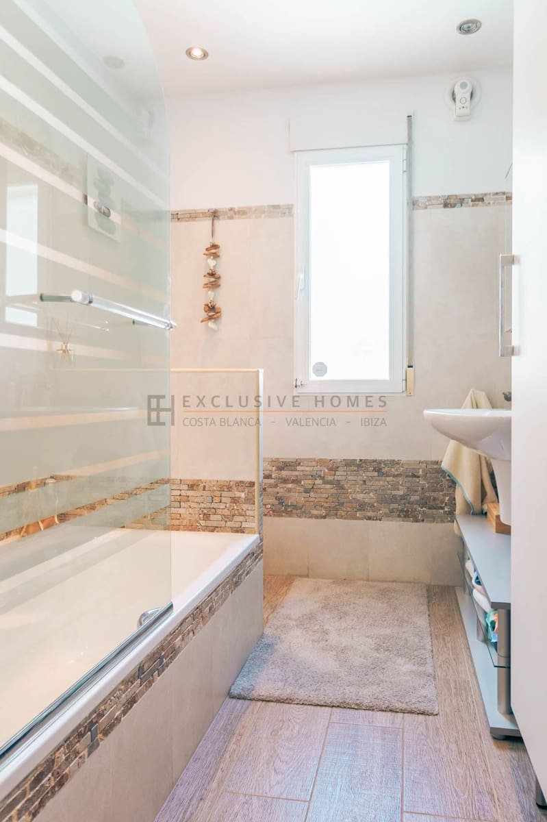 4 sovrum Villa till salu i Alfaz del Pi / L'Alfas del Pi med pool garage - 600 000 € (Ref: 10044446)