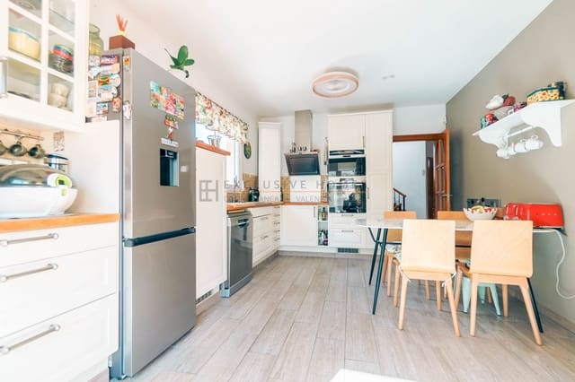 4 sovrum Villa till salu i Alfaz del Pi / L'Alfàs del Pi med pool garage - 600 000 € (Ref: 10044446)